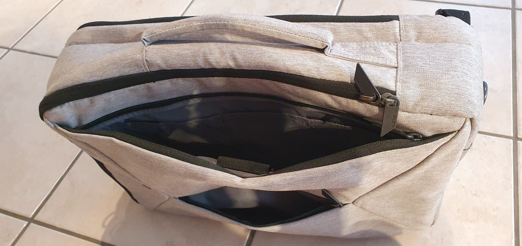 Rucksäcke: Sac à dos pour ordinateur Dicota – Gebraucht aus Moutier von mar_7nrw 8