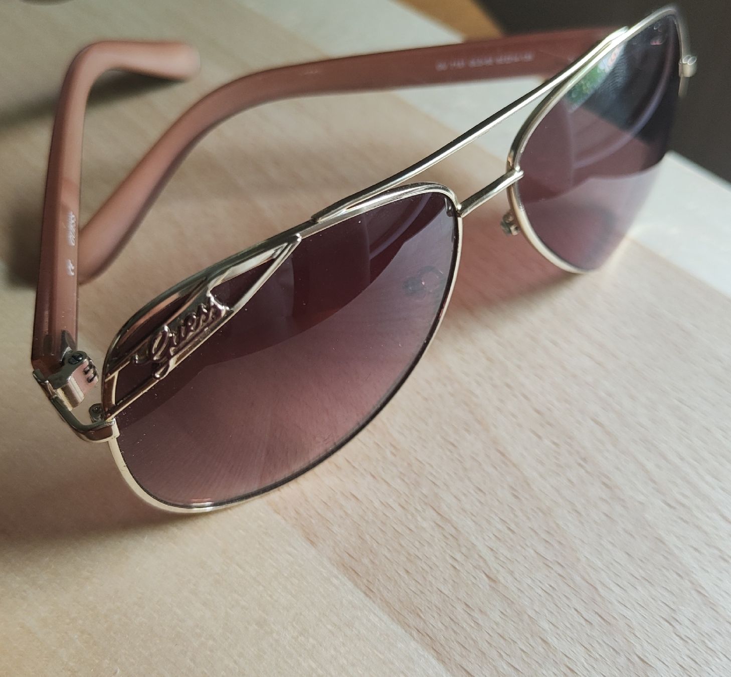 Guess Occhiali & Lenti: Lunettes de soleil Guess – Usato da Biel/Bienne venduto da notfun