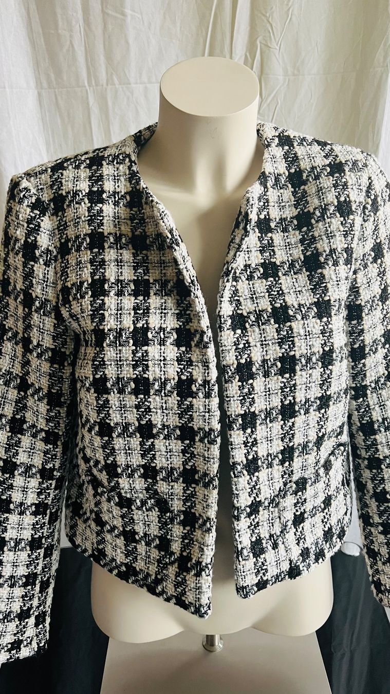 Giacche: NEUE ELEGANTE JACKE JDY GR.36 – Nuovo (secondo la descrizione) da Pfäffikon ZH venduto da Ruth8