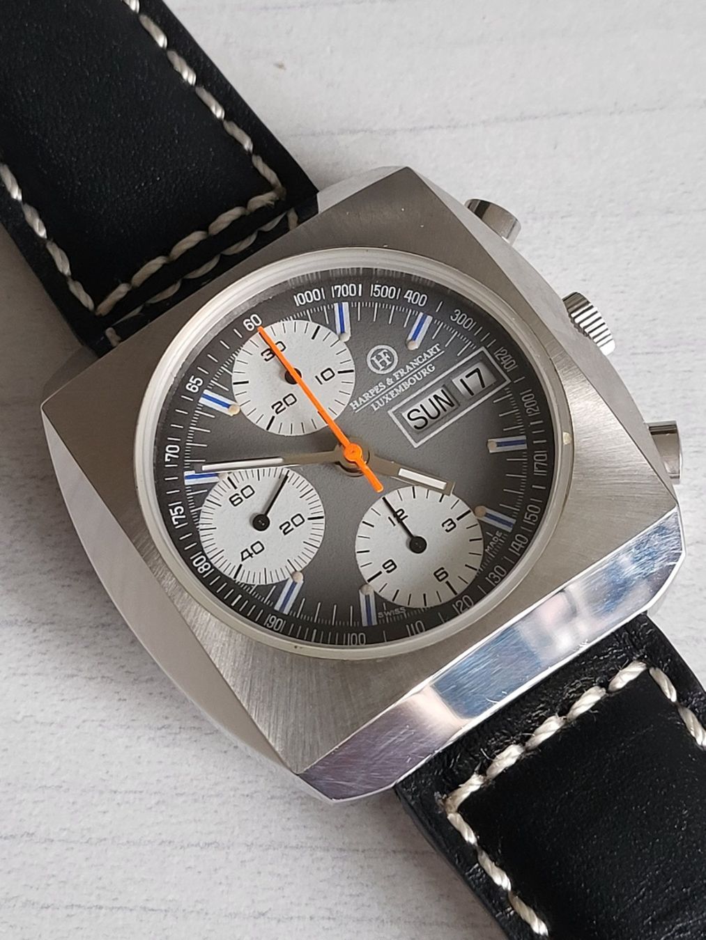 Zeno Orologi: New Oldstock Chronograph mit Vljoux 7750 – Nuovo (secondo la descrizione) da Allschwil venduto da Uhrenbinz 1