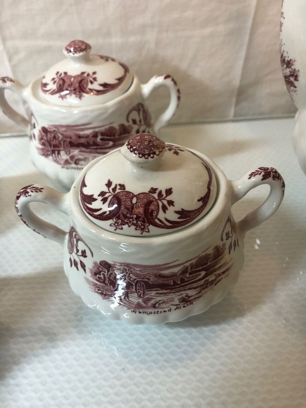 Set di piatti: Tee-/Kaffeset 41-teilig; Grindley "Scenes After Constable" – Usato da Brunnen venduto da Allerwaren 6