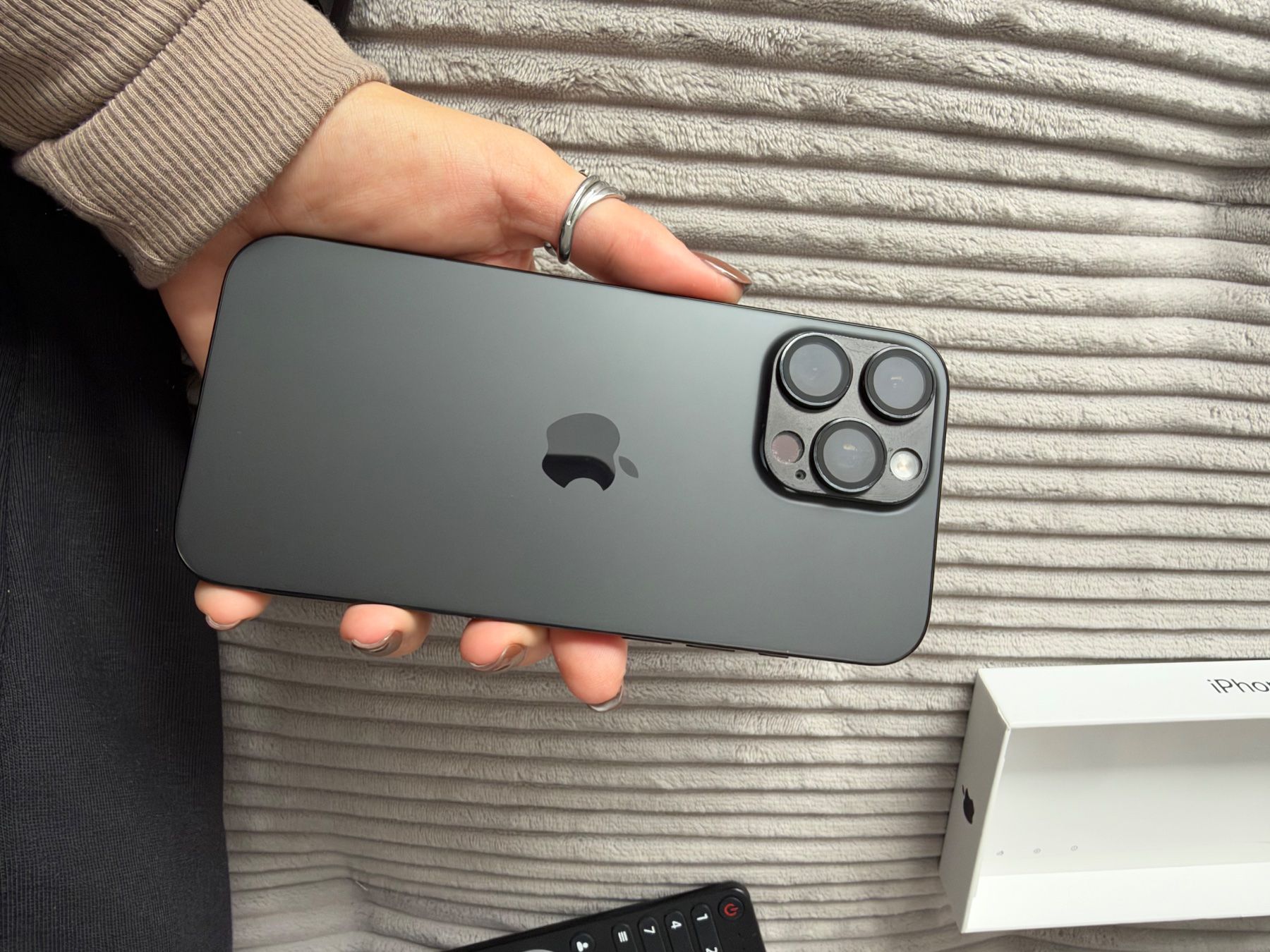 Apple Handys / Smartphones: iPhone 16 Pro Max – Gebraucht aus Malters von tin_2kfy 3