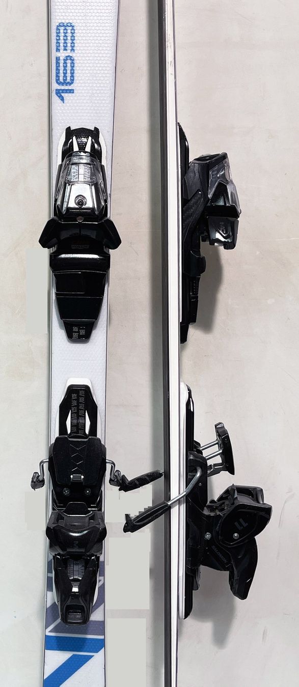 Stöckli Skis: Stöckli AXIS   163 cm; Model 2025 – D'occasion à Brüttisellen par SkiverkaufStepan 2