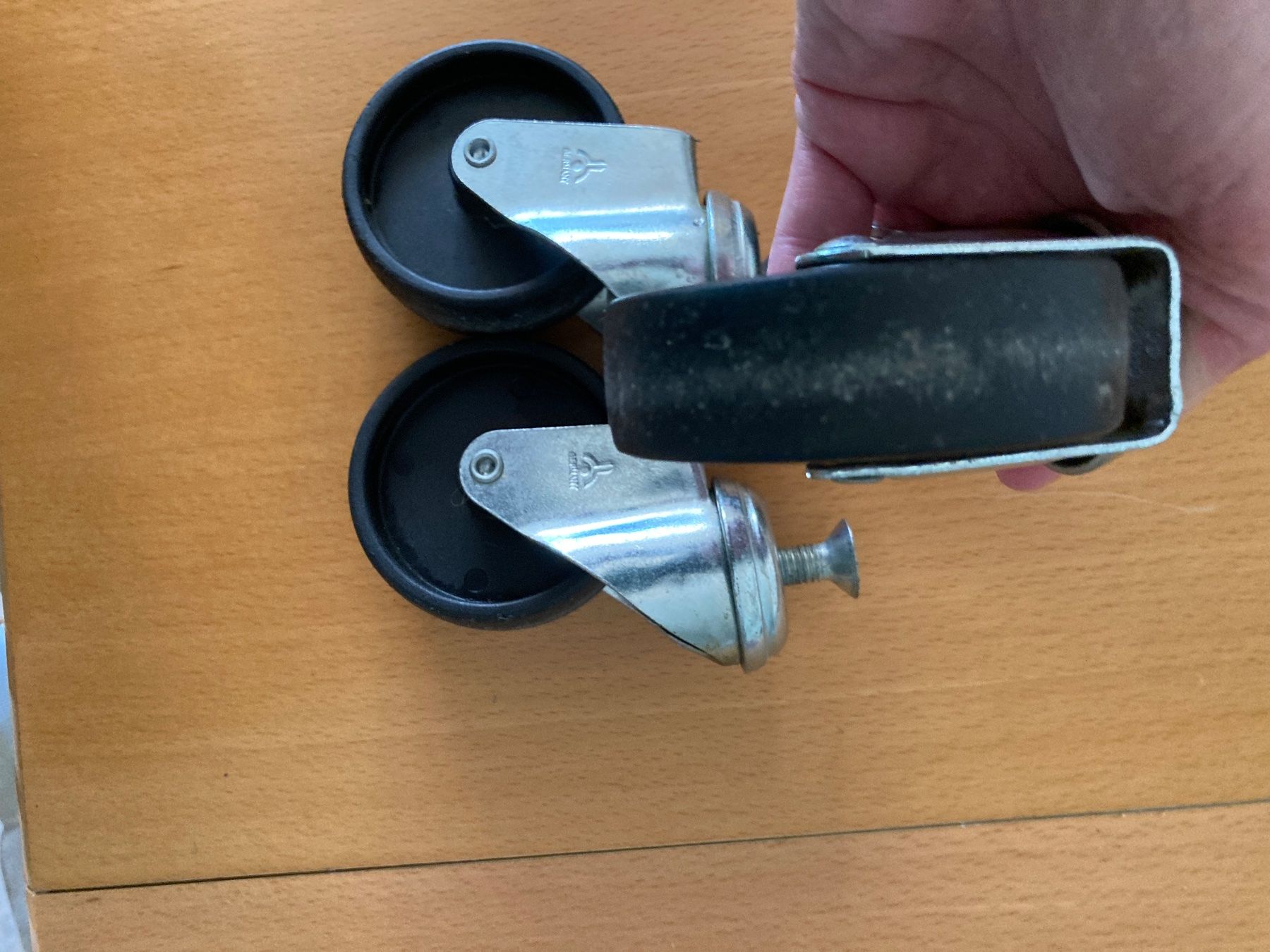 Altro per stoccaggio & trasporto: 4 Rollen für z.B. Möbel – Usato da Gelterkinden venduto da froggy80 2