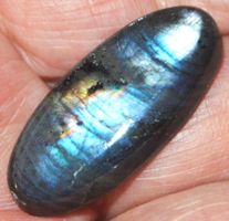 Cabochon L-7359 – Labradorit 32x14mm