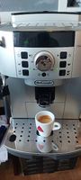 Splendide machine à café delonghi ecam 22.210SB .
