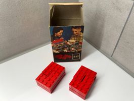 217 LEGO - "4 x 4 Corner Bricks" ("Pat. pend.")