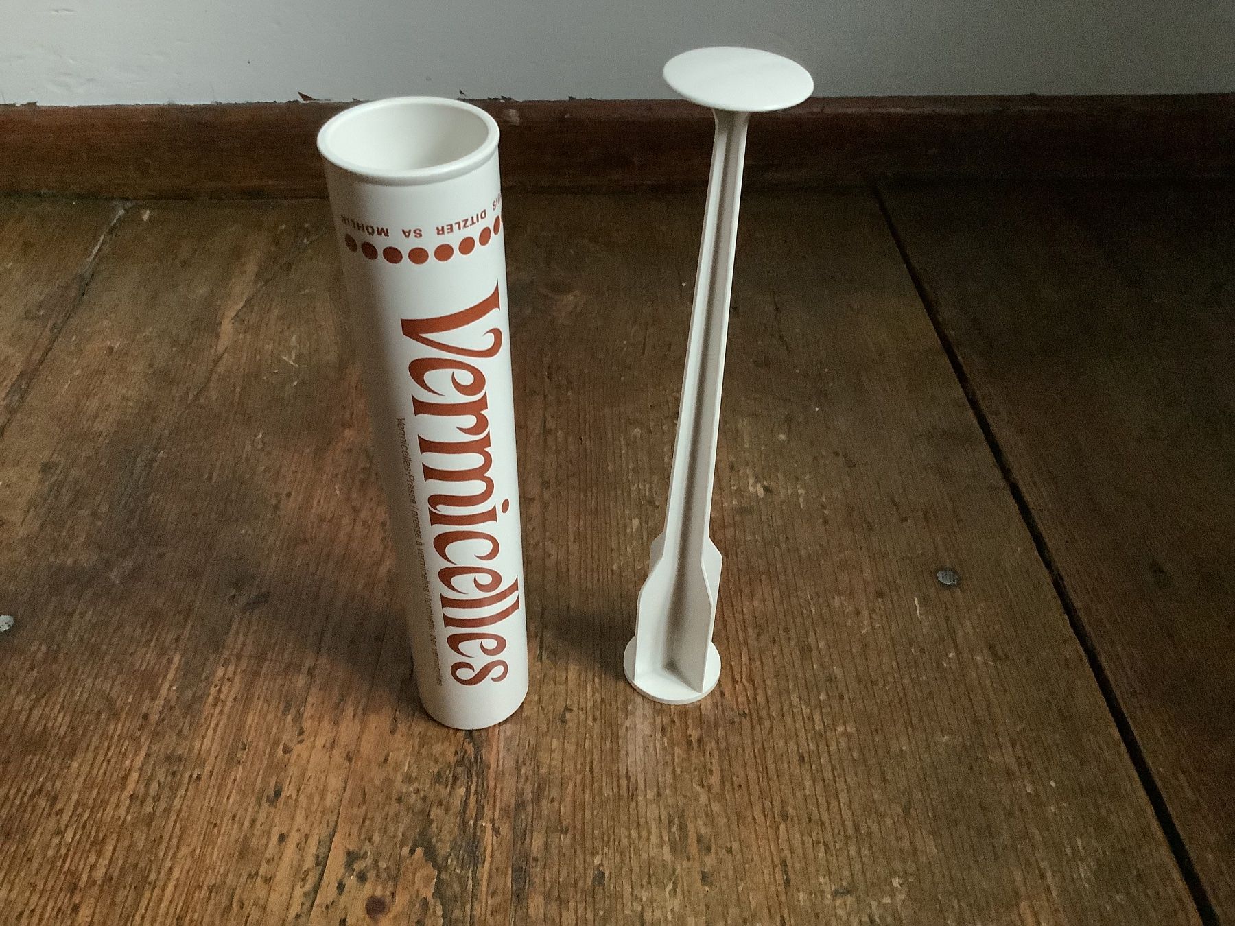 Appareils de cuisine: Vermicelles-Presse – D'occasion à Flaach par Monisoldshop