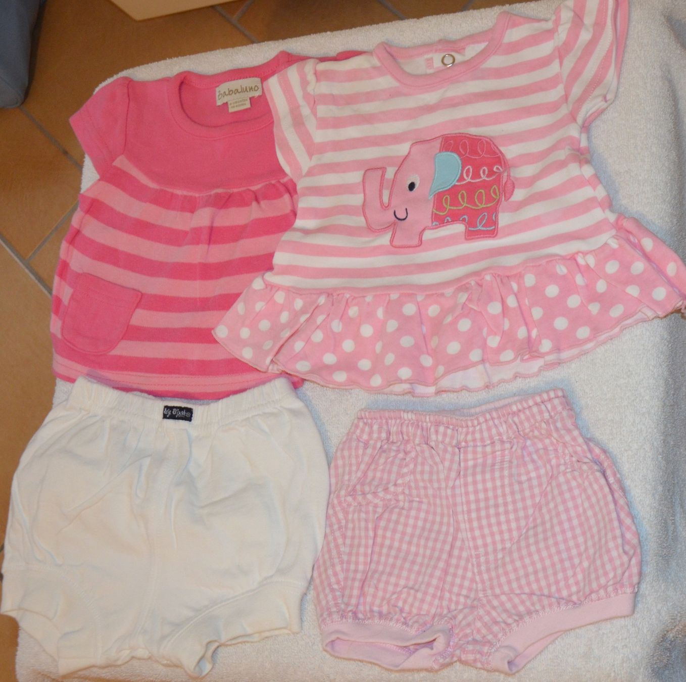 Lotti & Set di vestiti: TAILLE 62 - 2 ENSEMBLES – Usato da Chiasso venduto da Dolly015