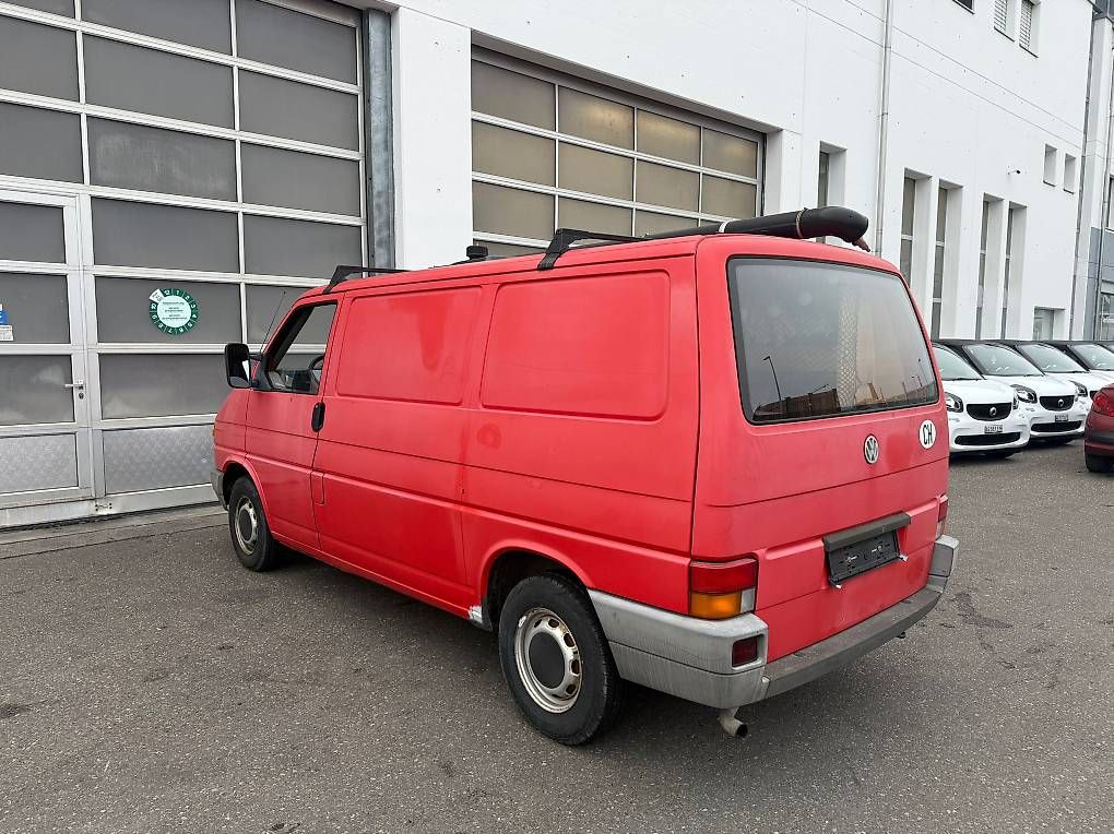 VW Veicoli da campeggio: VW T4 Camper – Usato da Auenstein venduto da PM-Krigaa 1