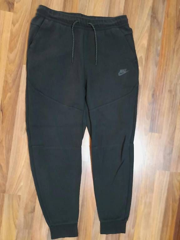 Pantalons: 4 Jogginghosen – Neuf avec emballage d'origine à Triesen par naomikindle13 3
