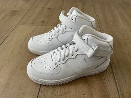 Nike Force 1 Mid Gr. 35 NEU