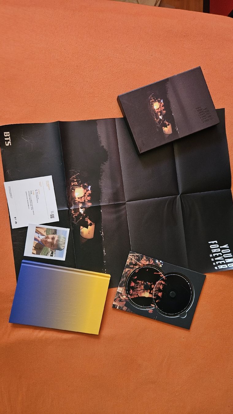 Alben: BTS Young Forever (Dark Ver.) – Gebraucht aus Grenchen von ailina_aeschlimann 2