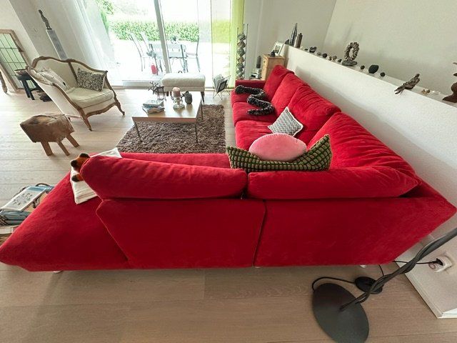 Pfister Sofas: Grosses rotes Sofa – Gebraucht aus Pfäffikon zh von sambalina 1