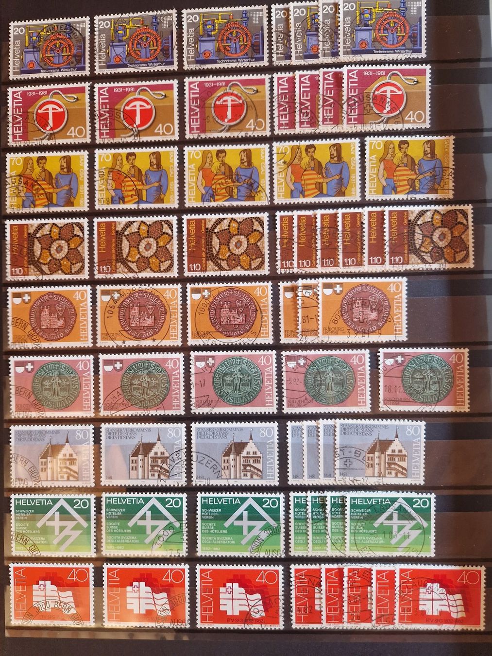 Tutti i francobolli: Doubletten samlung von Schweizer briemarken 1960-2010. – Usato da St-Saphorin-Lavaux venduto da Digit2 5