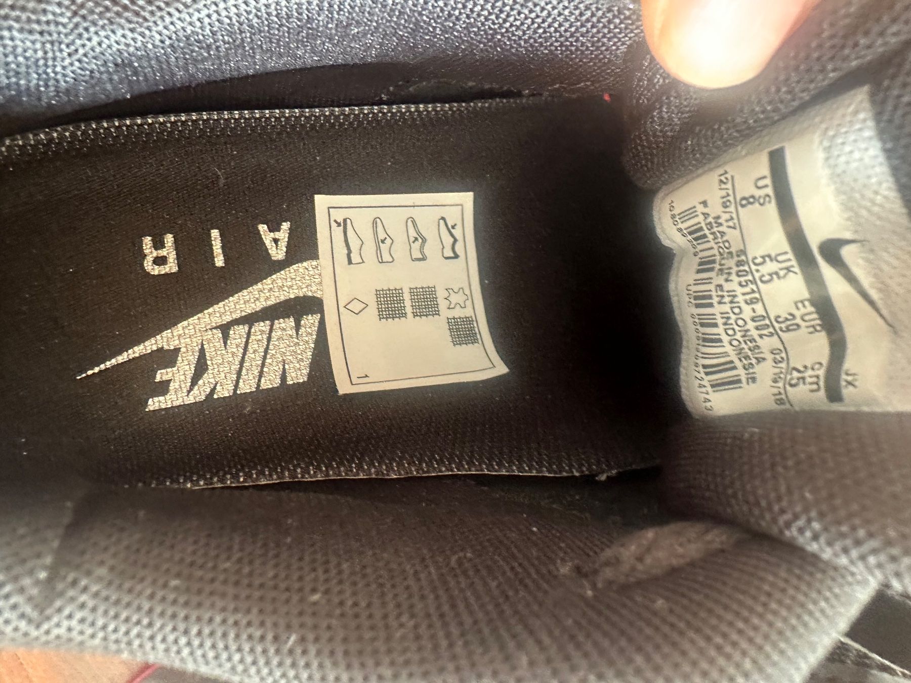 Nike Herrenschuhe: Nike airmax limited edition – Neu (gemäss Beschreibung) aus Wollerau von bod_25yw 9