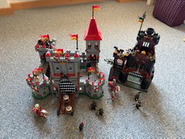 Lego Ritterburg Set mit zwei Bauwerken gebrauchter Zustand