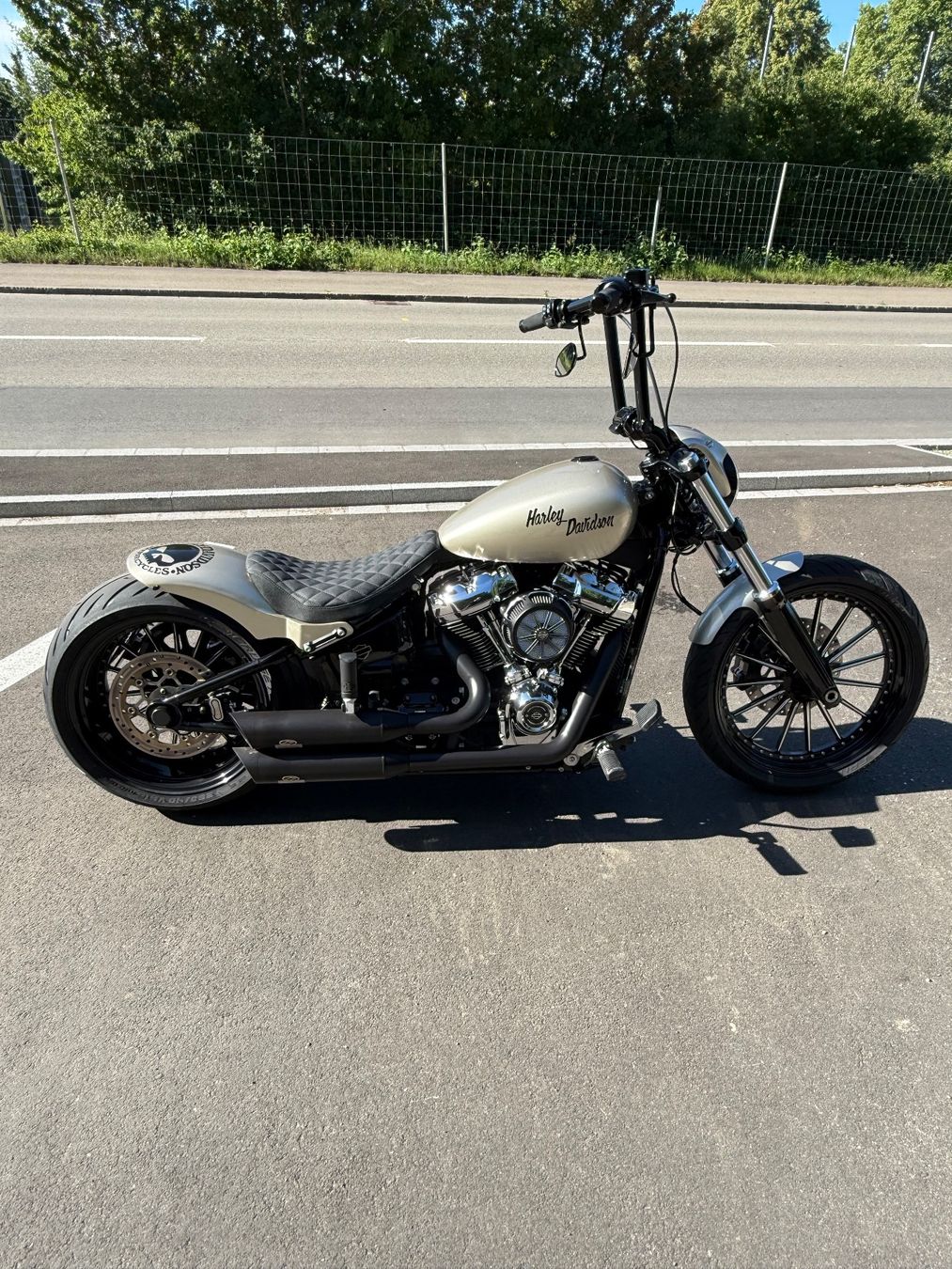 Harley-Davidson Chopper: Harley Davidson FXBRS Breakout 114 – Usato da Schlattingen venduto da Micky2013