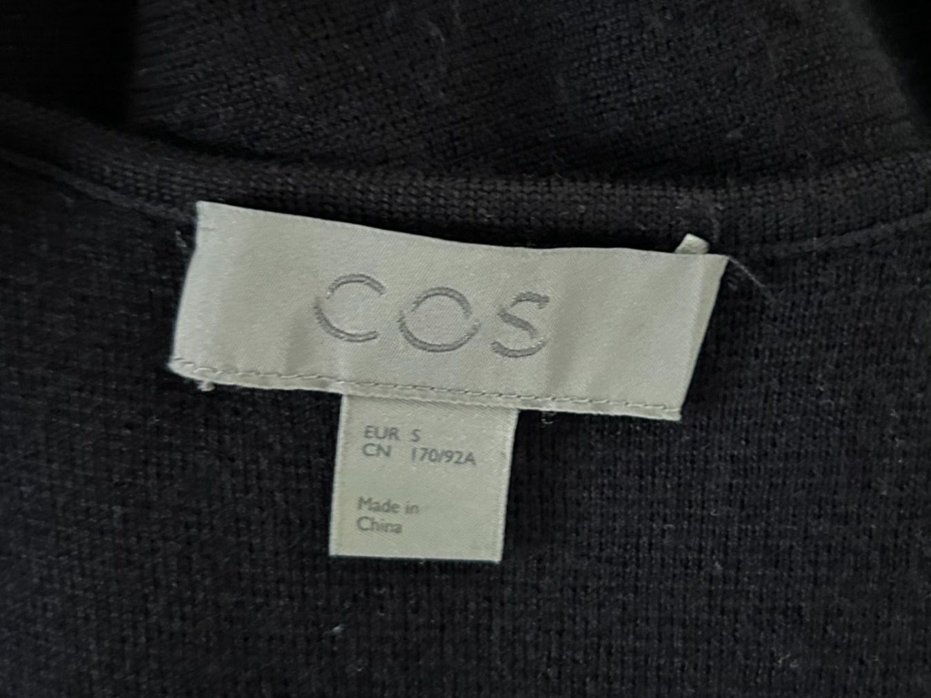 Cos Pullover & Sweatshirts: Cos Pullunder – Gebraucht aus St. Gallen von look-twice 3