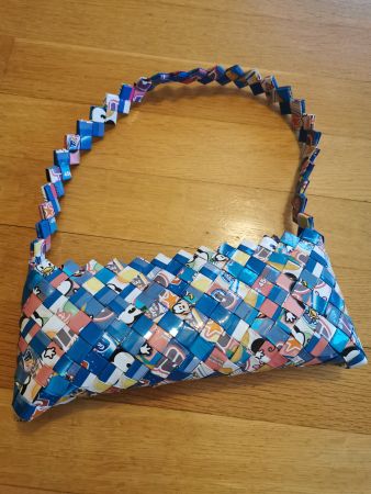 Tolle neue Handtasche aus recycling Material