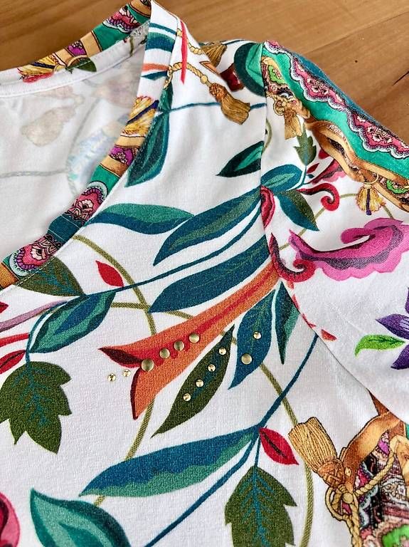 Desigual T-shirt: T-Schirt Gr. S/M oder 36/38 Desigual – Usato da Dietlikon venduto da Pmt_zh 2