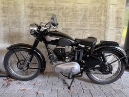 Royal Enfield Model S 250 ccm – Veteranenmotorrad von 1954