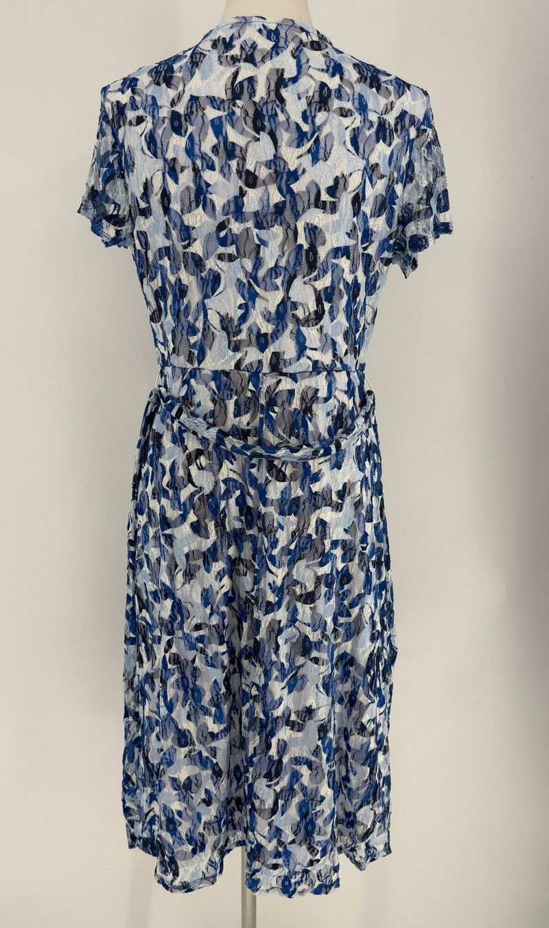 Kleider: Kleid Gr. 42 – Gebraucht aus Auenstein von moin. 3