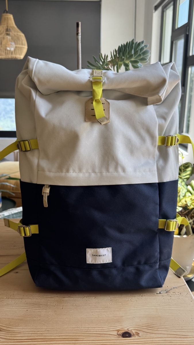 Sandqvist Zaini: Sandqvist Rucksack, 2-farbig, mit Laptopfach – Usato da Seewis Dorf venduto da alex.huesler 2