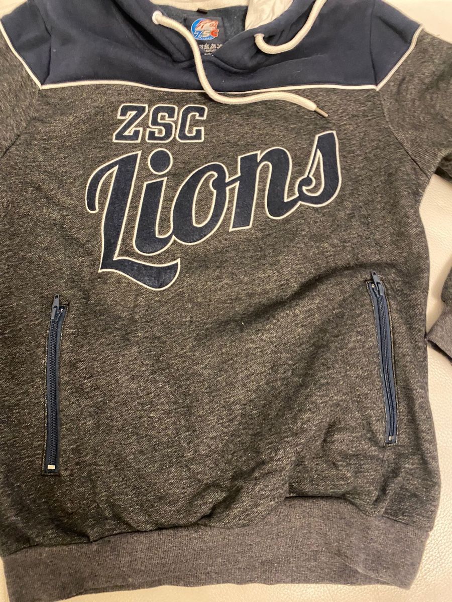 Zsc Lions Pulls & Sweat-shirts: ZSC Lions Pullover – D'occasion à Opfikon par Luis144