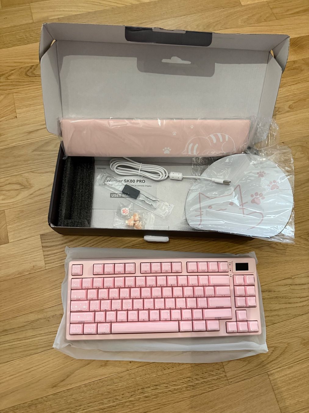 Tastiere: Womier SK80 PRO Wireless Mechanical Pink Keyboard Display – Nuovo e nell'imballaggio originale da Belmont-Lausanne venduto da HausPopCharm