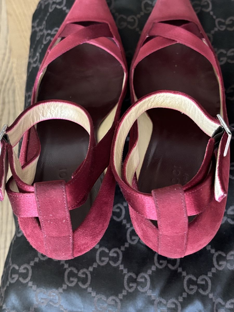 Gucci Chaussures femmes: Schuhen – D'occasion à Wichtrach par oem_7glc 4