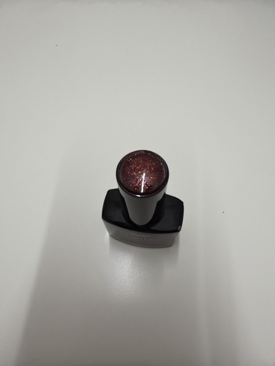 Shellac Smalto per unghie: Jolifin Laveni Shellac – Usato da Jonschwil venduto da sab_5gmn