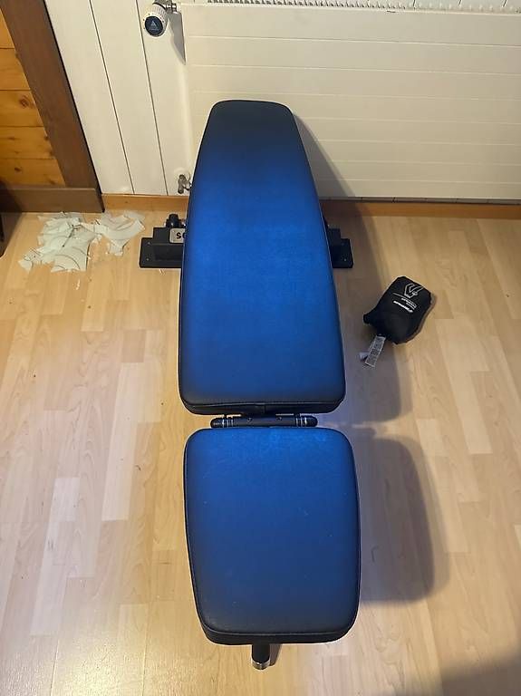 Hometrainer: Verstellbare hantelbank – Nuovo e nell'imballaggio originale da Emmetten venduto da sas_lk6l