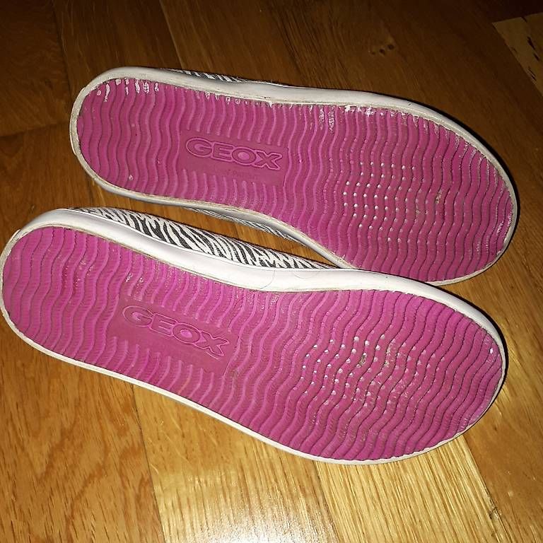 Scarpe per ragazze: Geox Ballerina – Usato da Wangen ZH venduto da oky-doky 1