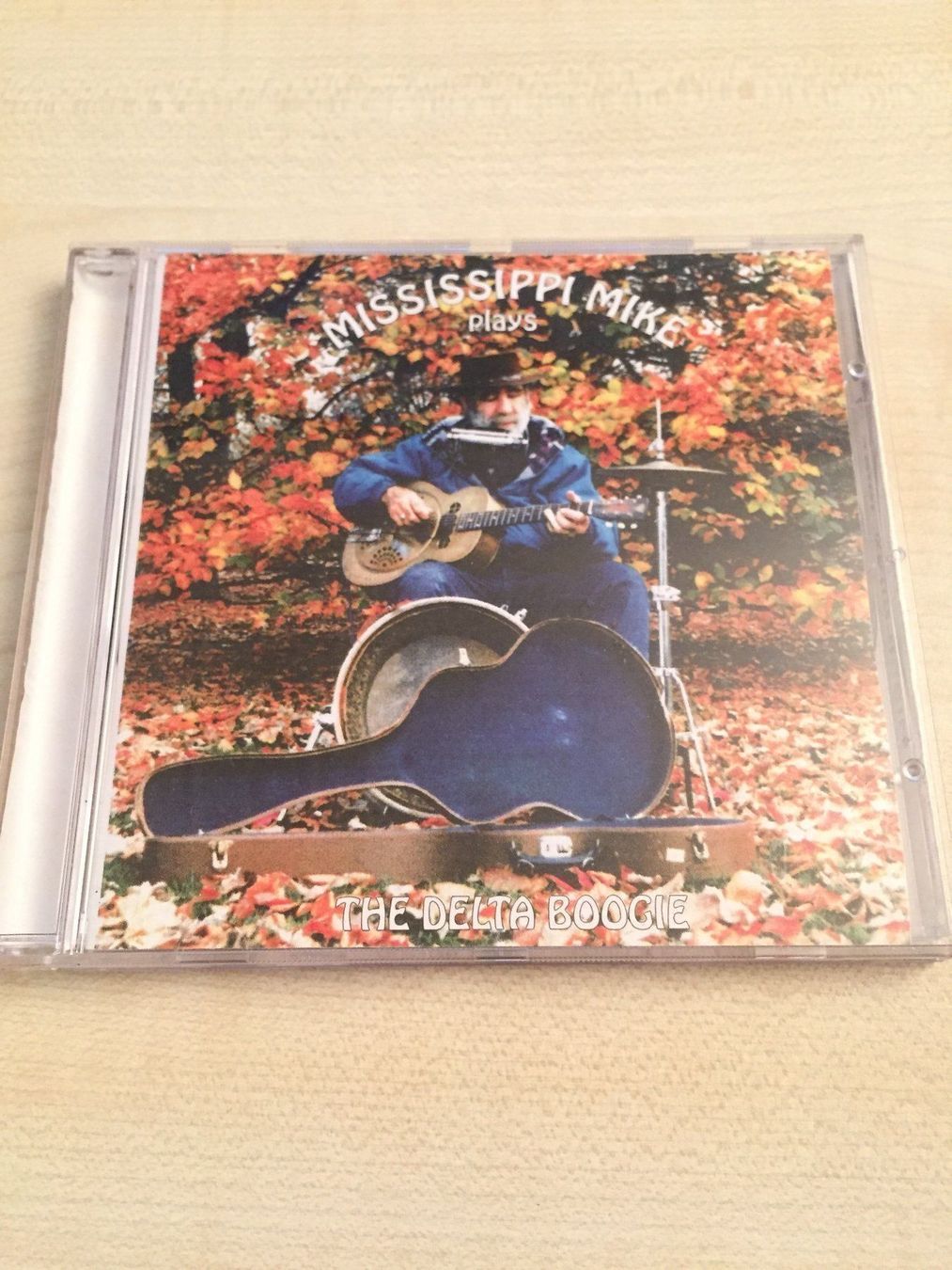 CDs: Mississippi Mike plays The Delta Boogie – D'occasion à Rüti ZH par alumedien