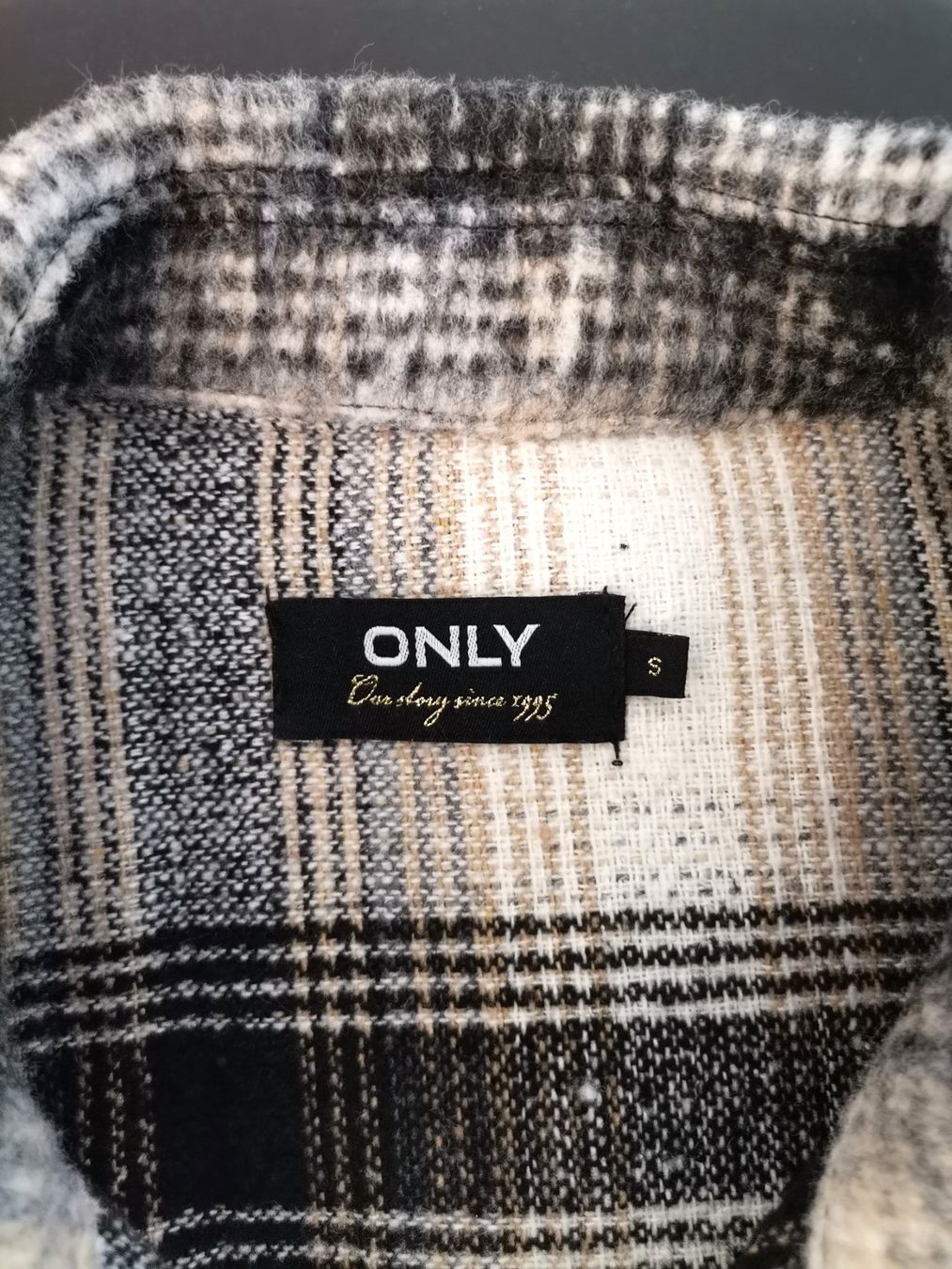 Only Giacche: ONLY Blusenjacke, Gr. S – Usato da Schaffhausen venduto da Restwert_SH 5