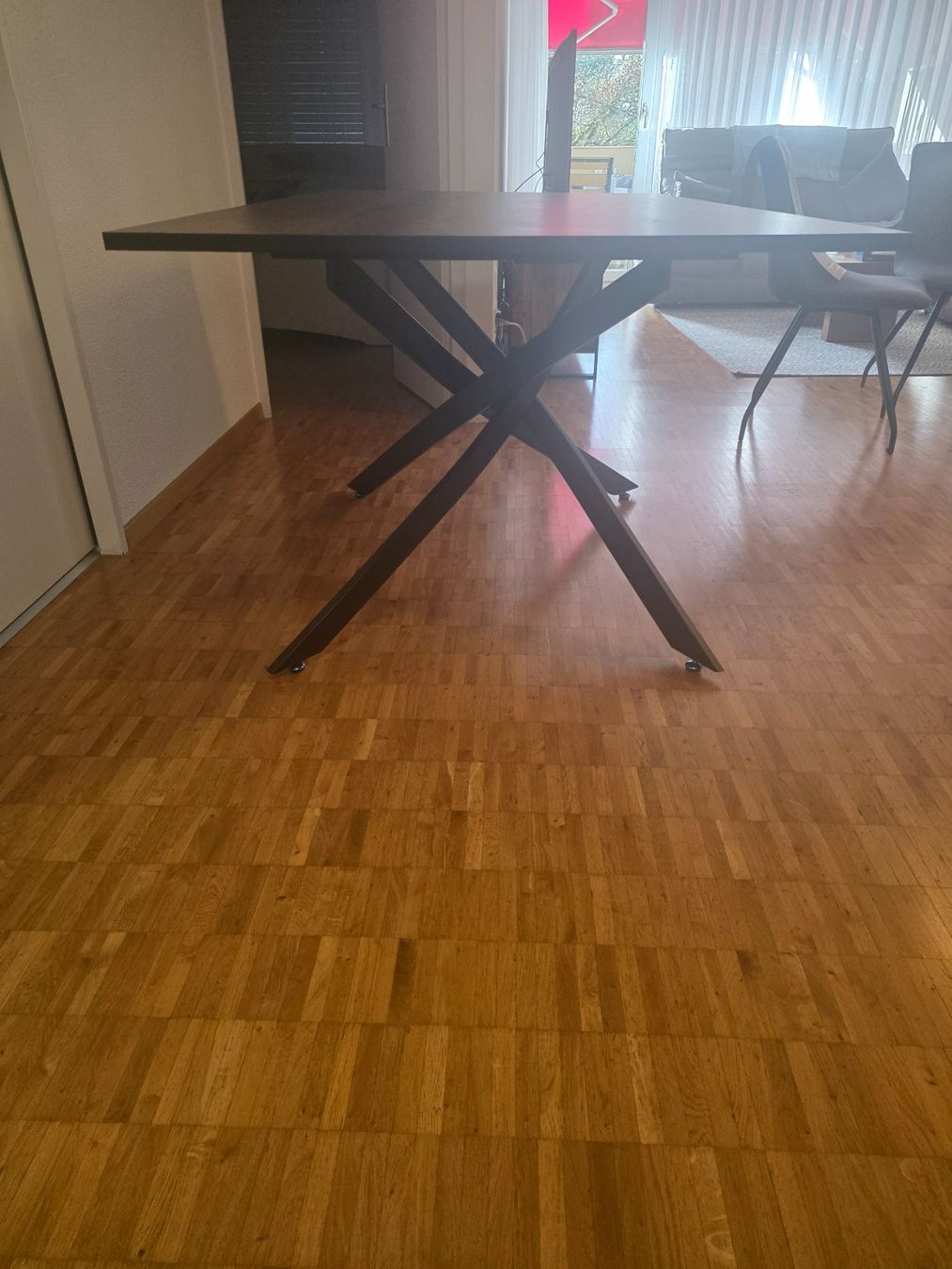 Conforama Tische: Table a manger 160x92 – Gebraucht aus Ittigen von ise_p2z7 1