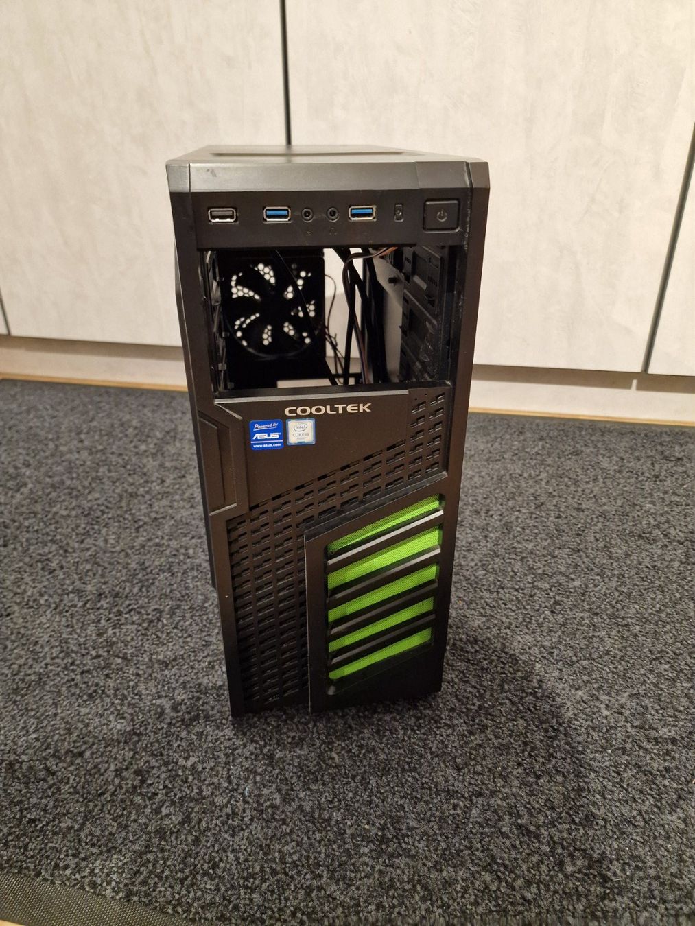Gehäuse: Cooltek Midi-Tower (Gehäuse), inkl. Lüfter und USB – Gebraucht aus Buchrain von Sssschaller 1