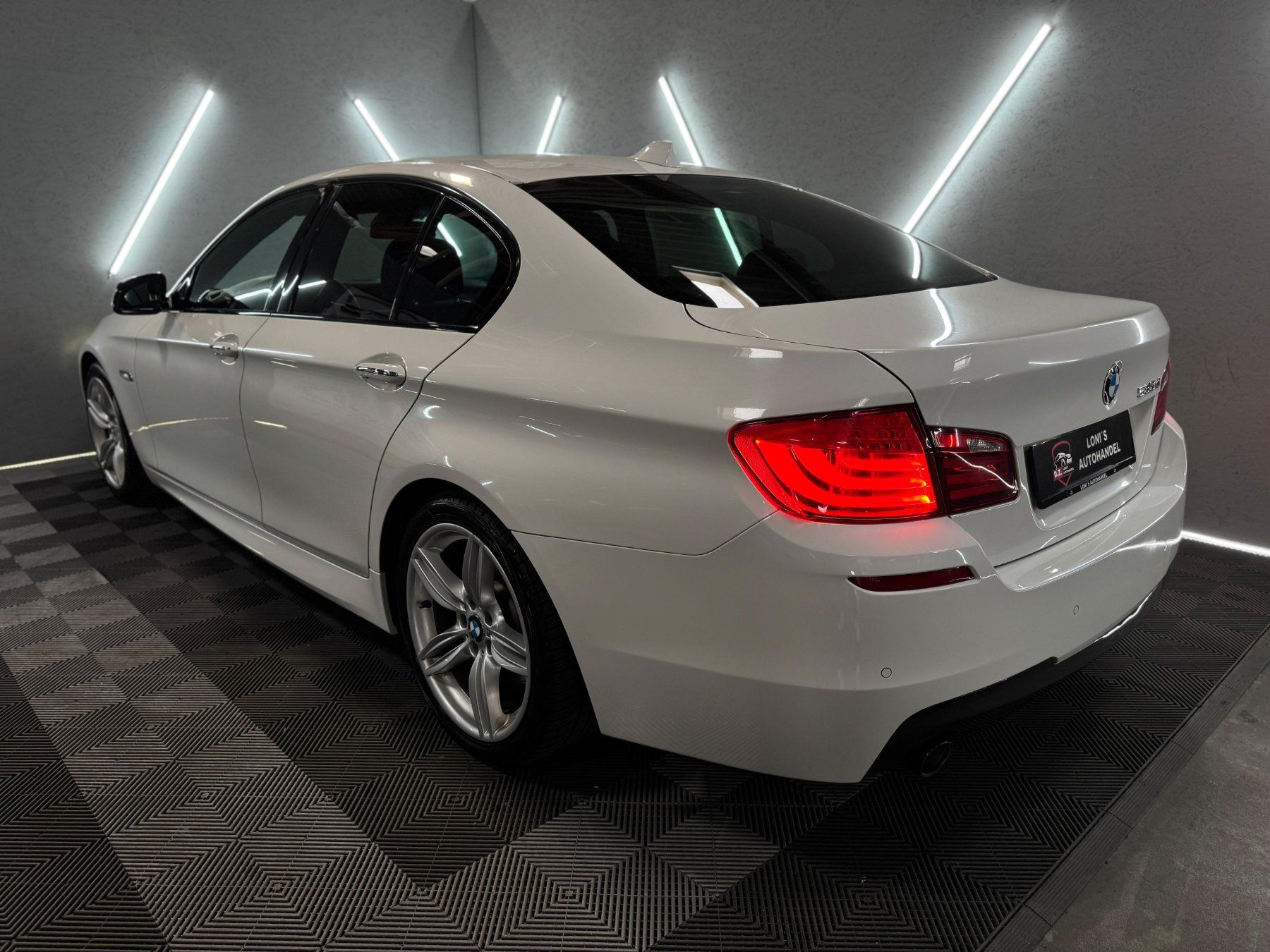 BMW Automobili: BMW 535d Steptronic – Usato da Lienz venduto da D.Z.0709 2