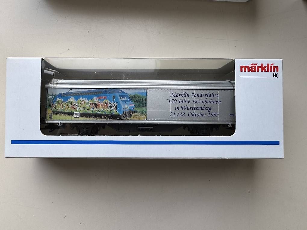 Modelleisenbahnen: Märklin Wagen einer Sonderfahrt – Gebraucht aus Adliswil von sus_l8lg