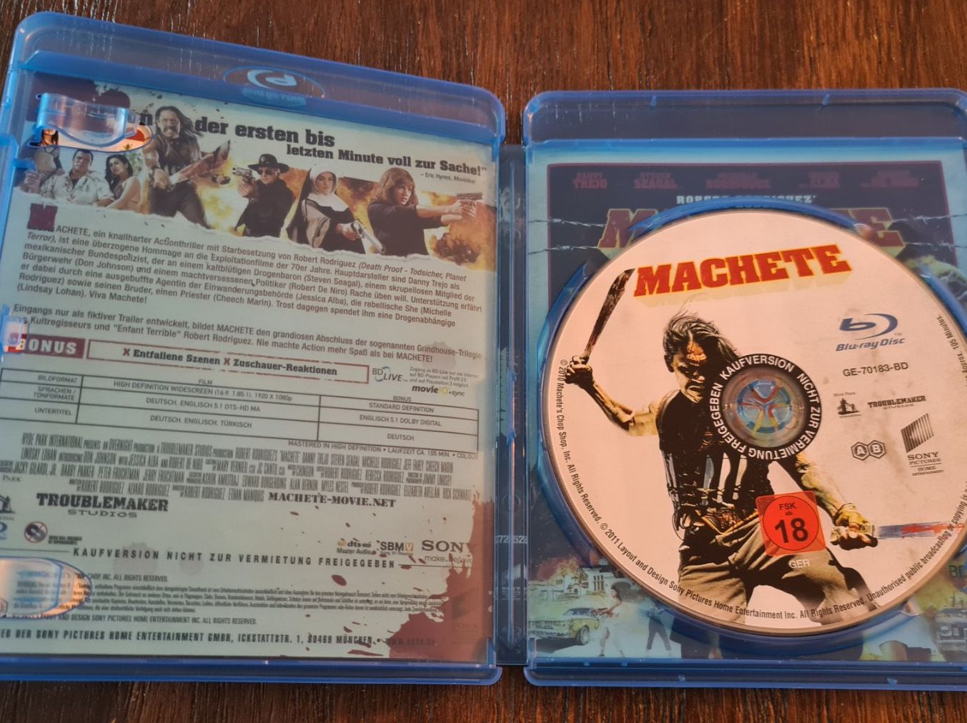 Tutti i DVDs: Machete (H) – Nuovo (secondo la descrizione) da Oberkirch LU venduto da ThE_CoLLecTor666 2