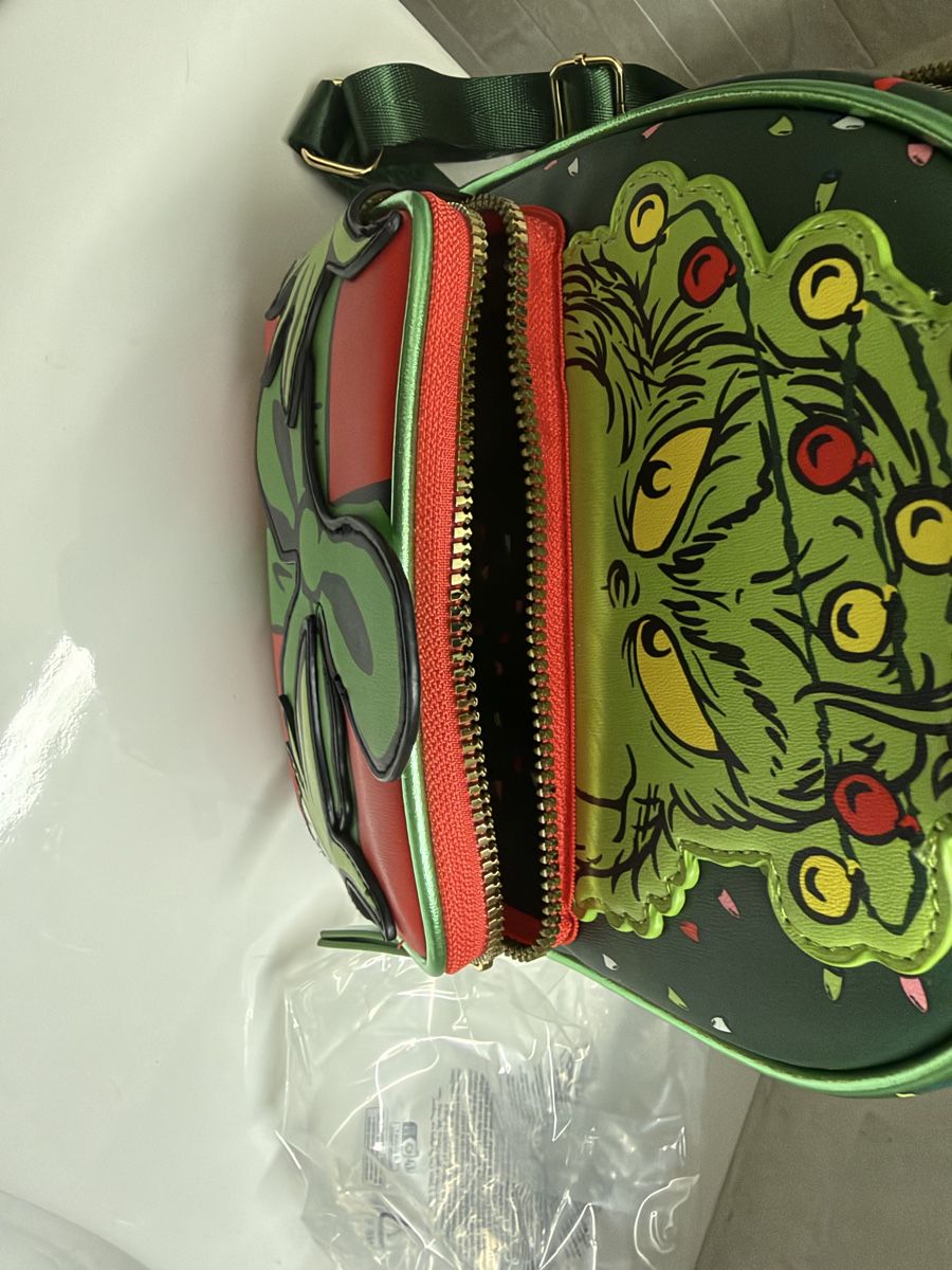 Zaini: Grinch Backpack Brand New Great Gift – Nuovo e nell'imballaggio originale da Buttikon SZ venduto da trz_6ht8 4