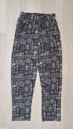 Damen Sommerhose Gr. L Schwarz Weiss gemustert 100% Viscose