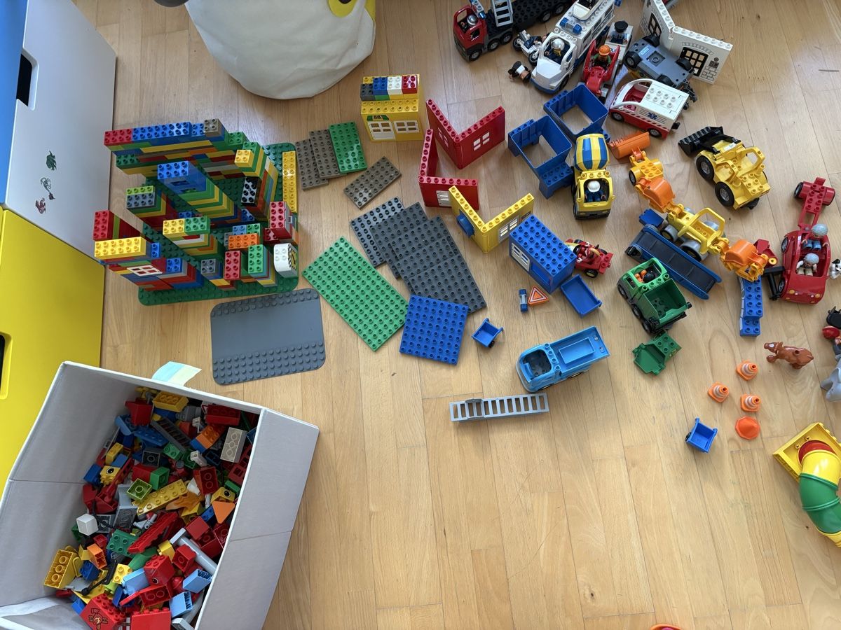Lego Giocattoli: Grosse LEGO DUPLO Sammlung – Usato da Basel venduto da Marlen18 1