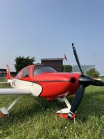 Cirrus SR20 hangar 9 246cm 12S