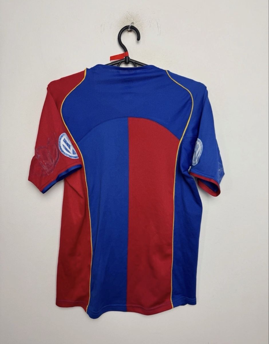 FC Basel Scarpe, pantaloni & magliette da ginnastica: Fc Basel 2004/06 trikot – Usato da Allschwil venduto da lor_6cgq 1