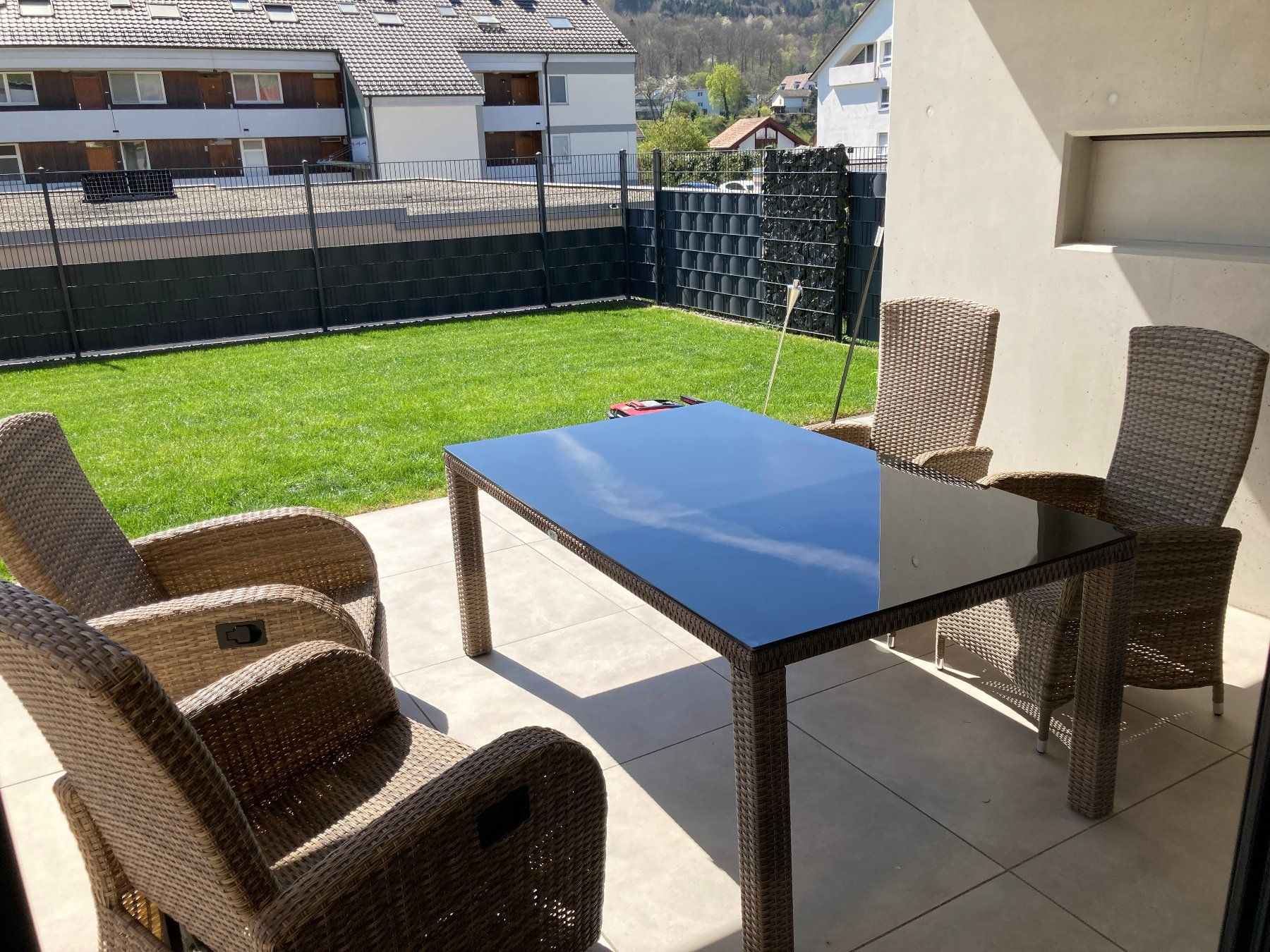Set di tavolo e panche: Premium Gartenmöbel Set Ploß Rabida Diningtisch + 4 Sessel – Usato da Büsingen venduto da aue_2mh6 9