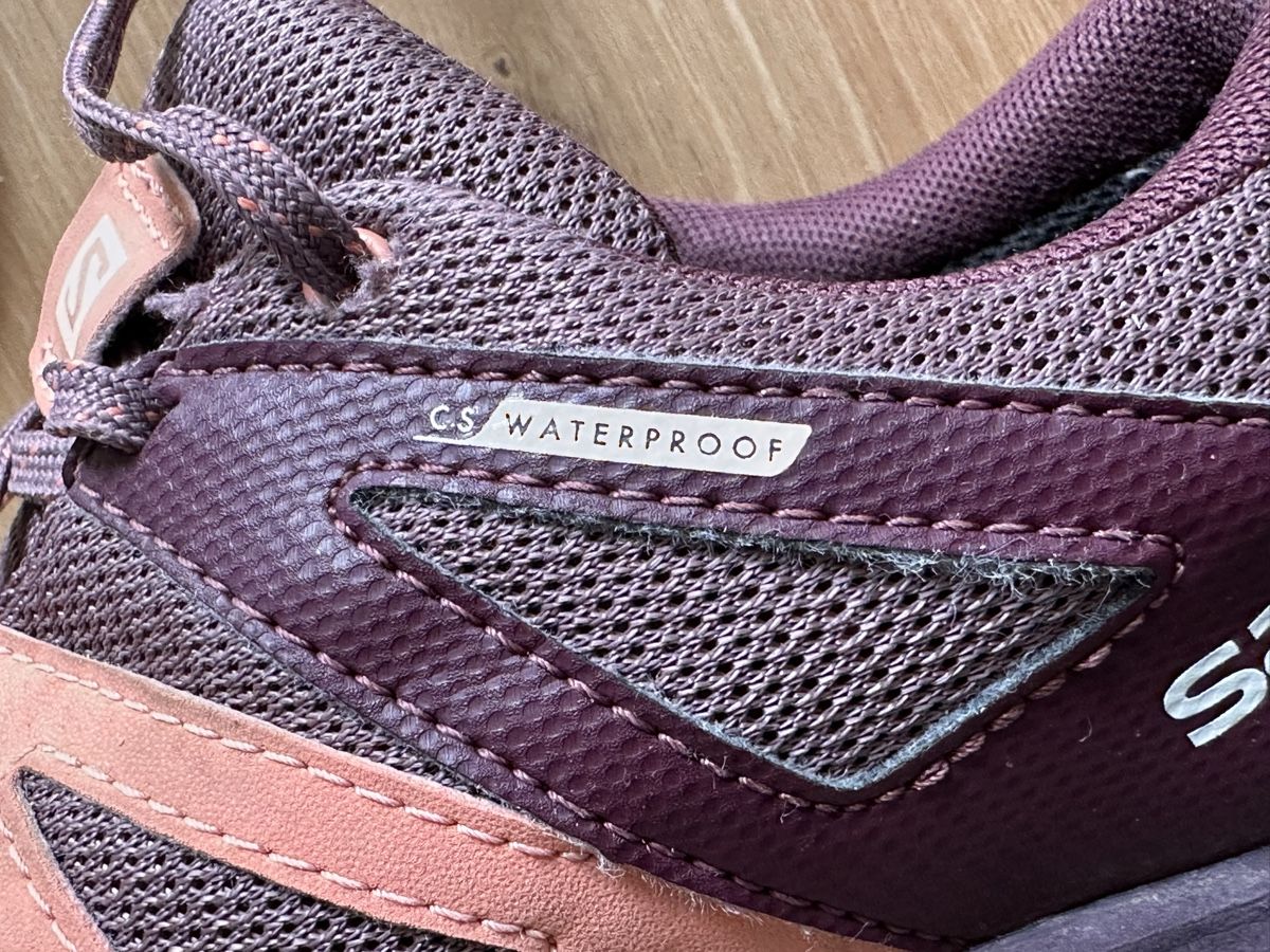 Salomon Schuhe für Mädchen: Salomon Teekkingschuhe 37 waterproof – Gebraucht aus Buchrain von eule2109 5
