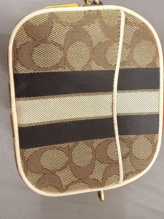 Borse: Coach Mini Jamie Camera Bag Signature Canvas  – Usato da Spreitenbach venduto da Lerenasho 1