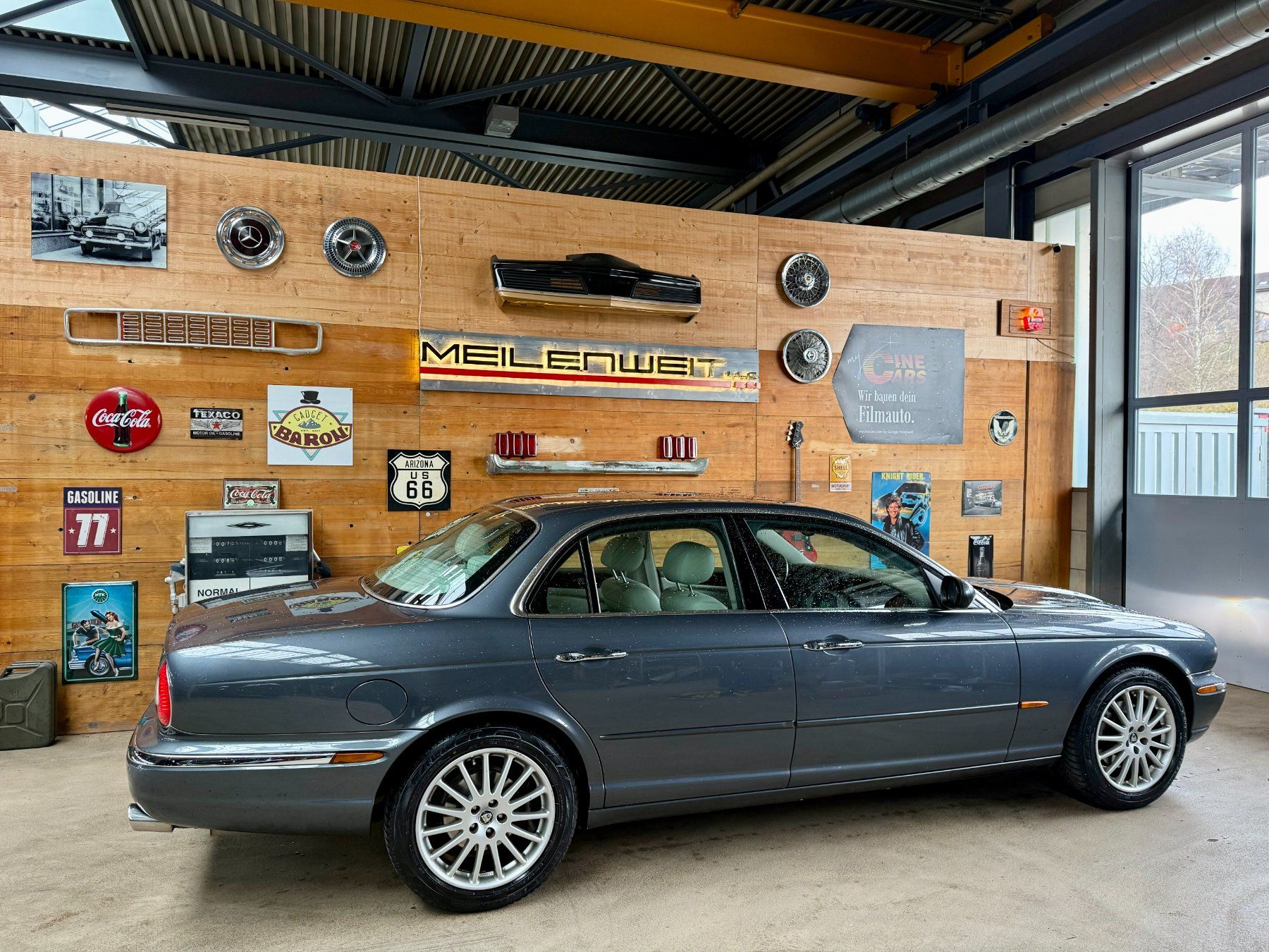 Jaguar Autos: Jaguar XJ8 Executive 4.2 ab MFK – Gebraucht aus Gretzenbach von GarageMeilenweit 9